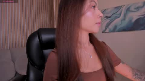 Erika Benz online show from 11, 2, 2026