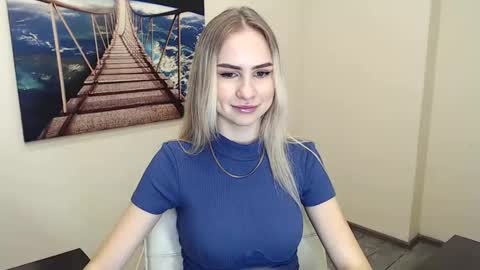 Erika online show from 17, 12, 2024