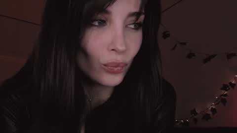 Snapshot of erohaze chatting on 30, 11, 2025 erohaze online show from 30, 11, 2025