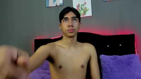 Snapshot of eros_lux1 chatting on 4, 5, 2026 Eros Lux1 online show from 4, 5, 2026