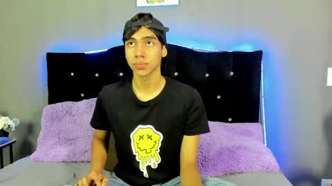 Snapshot of eros_lux1 chatting on 6, 5, 2026 Eros Lux1 online show from 6, 5, 2026