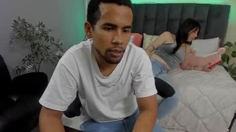 Erotic couple online show from 29, 1, 2025