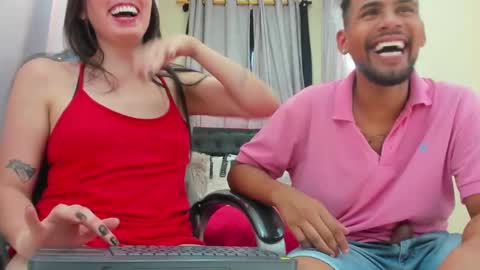 Erotic couple online show from 17, 2, 2025