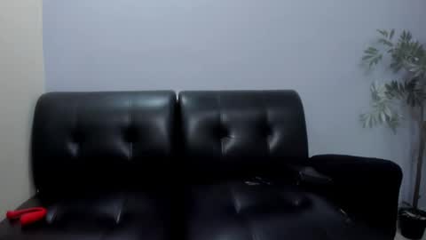 Erotic couple online show from 7, 3, 2025