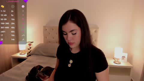 Snapshot of erotic_boobs chatting on 21, 12, 2024 Karen online show from 21, 12, 2024