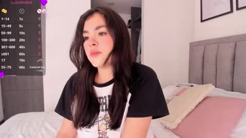 Snapshot of erotic_boobs chatting on 13, 2, 2025 Karen online show from 13, 2, 2025