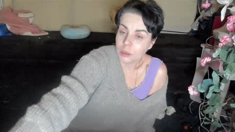 Snapshot of erotic_dessire chatting on 7, 1, 2025 Eve online show from 7, 1, 2025