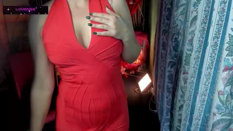 Snapshot of erotic_dessire chatting on 23, 9, 2025 Eve online show from 23, 9, 2025