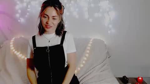 Snapshot of eroticgiftxxx chatting on 25, 1, 2025 LylaXXX online show from 25, 1, 2025