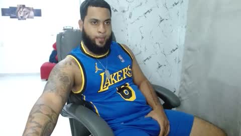 Snapshot of eroticoblack chatting on 8, 3, 2026 Eroticoblack online show from 8, 3, 2026