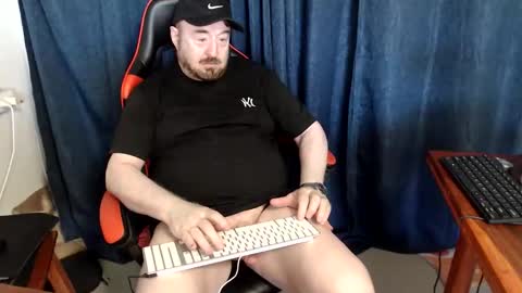 Tom Delaney online show from 22, 12, 2025