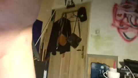 Snapshot of erozet89 chatting on 2, 3, 2026 erozet89 online show from 2, 3, 2026