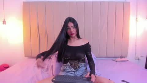 Scarlett online show from 23, 4, 2026