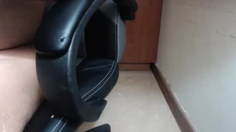 escorpion51 online show from 2, 12, 2024