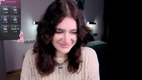 Snapshot of eshleeeygreen chatting on 26, 11, 2025 EshleGreen online show from 26, 11, 2025