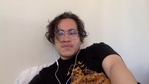 Snapshot of esiiiiiiiiis chatting on 2, 6, 2026 esiiiiiiiiis online show from 2, 6, 2026