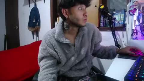 Snapshot of esjrobles chatting on 5, 3, 2025 Esteban online show from 5, 3, 2025