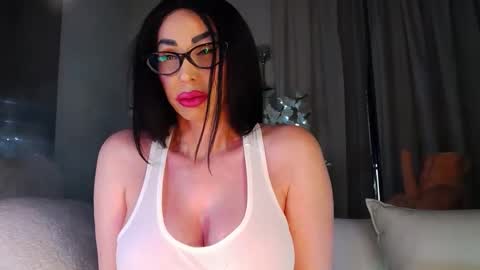 Esther online show from 24, 9, 2025