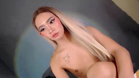 esmeralda28x online show from 26, 4, 2026