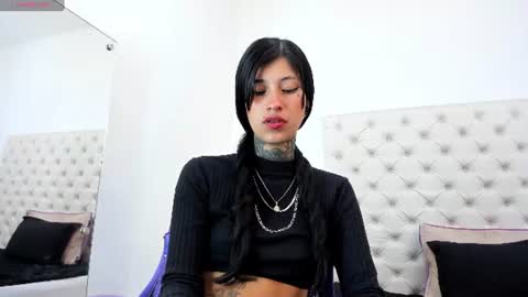 esmeralda  online show from 14, 7, 2026