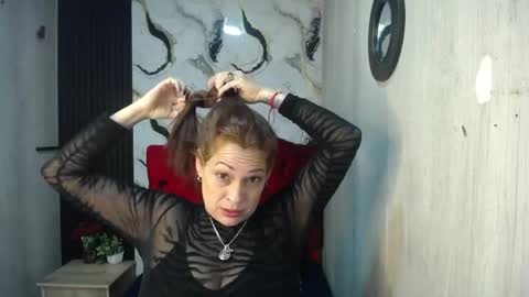 esmeralda black online show from 6, 5, 2026