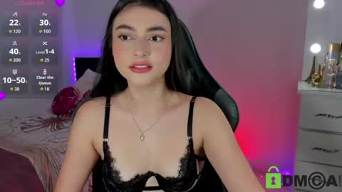 Esmeralda online show from 12, 6, 2026