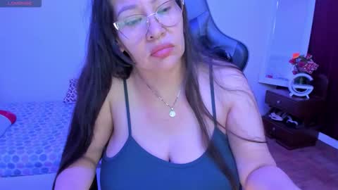 esme online show from 30, 9, 2025