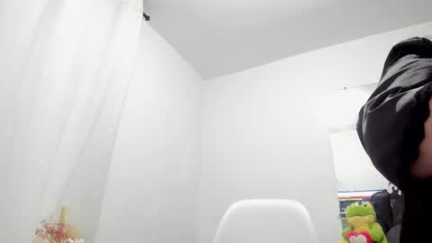 Esmeralda online show from 20, 2, 2025