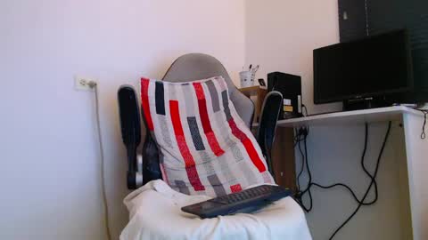 esteban online show from 19, 4, 2026