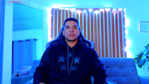 Snapshot of esteban_de_louise chatting on 30, 5, 2026 ESTEBAN online show from 30, 5, 2026