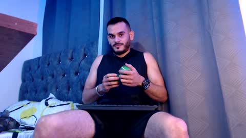 Esteban Fernandez online show from 27, 1, 2025