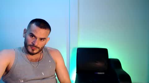 Esteban Fernandez online show from 6, 11, 2025