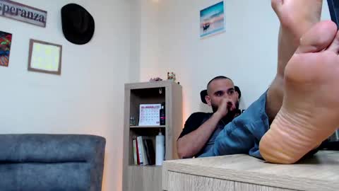 Esteban Fernandez online show from 22, 4, 2026