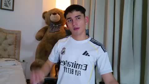 Snapshot of estebanperez_ chatting on 16, 7, 2026 Esteban online show from 16, 7, 2026