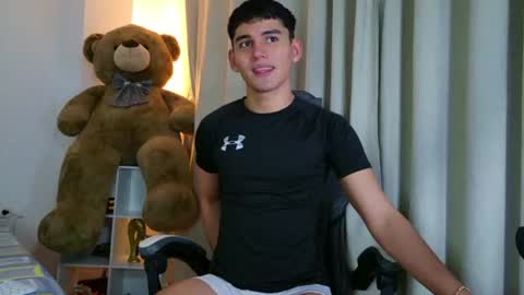 Snapshot of estebanperez_ chatting on 20, 7, 2026 Esteban online show from 20, 7, 2026