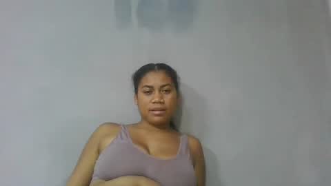 Snapshot of estelah796836 chatting on 16, 5, 2026 estelah796836 online show from 16, 5, 2026