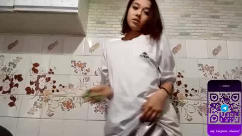 estellekirbo online show from 20, 2, 2026