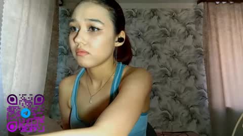 estellekirbo online show from 12, 3, 2026