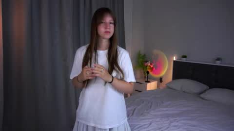 Lily online show from 26, 7, 2026