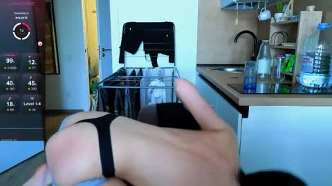 Ester online show from 9, 6, 2026
