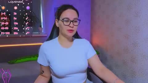 EsterPlayful online show from 20, 9, 2025