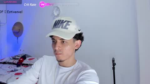 estivenvel online show from 25, 2, 2025