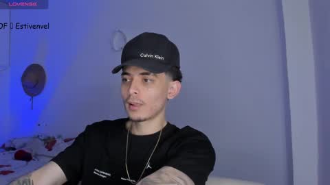 estivenvel online show from 1, 3, 2025