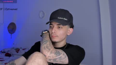 estivenvel online show from 1, 3, 2025