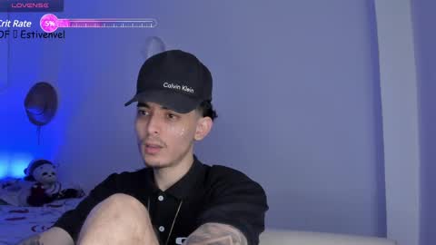 estivenvel online show from 4, 3, 2025