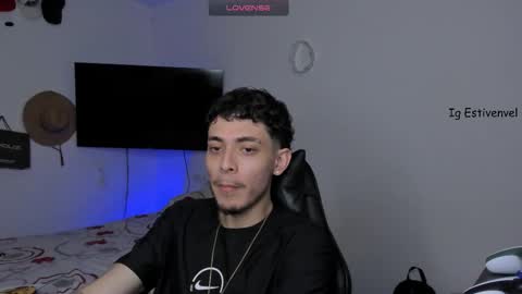 estivenvel online show from 20, 10, 2025