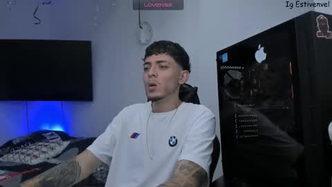 estivenvel online show from 14, 2, 2026