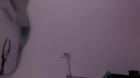 Snapshot of estrella_hanks_ chatting on 5, 5, 2026 Estrella online show from 5, 5, 2026