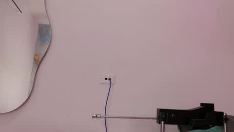 Snapshot of estrella_hanks_ chatting on 9, 5, 2026 Estrella online show from 9, 5, 2026