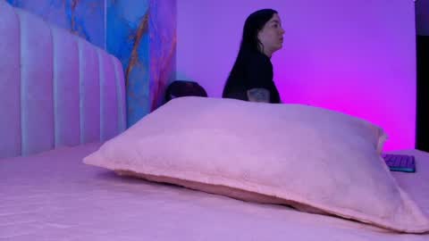 Snapshot of estrella_hanks_ chatting on 27, 5, 2026 Estrella online show from 27, 5, 2026